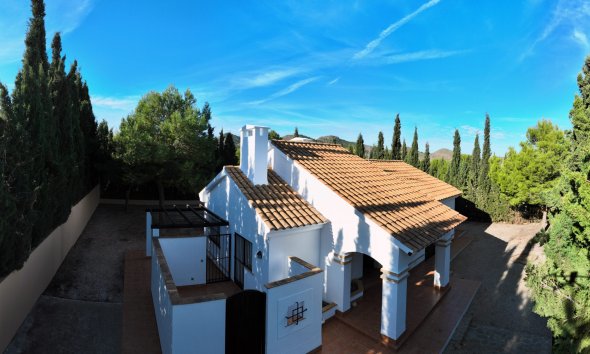 Resale - Villa - Murcia