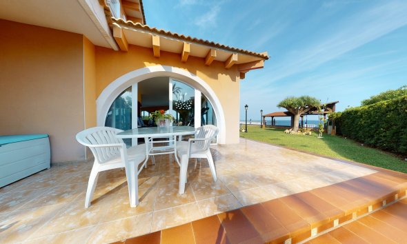 Resale - Casa o Chalet Independiente - Orihuela Costa