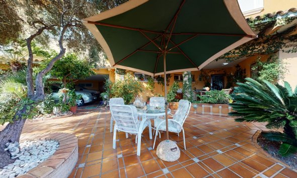 Resale - Casa o Chalet Independiente - Orihuela Costa