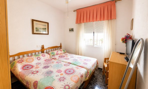 Resale - Terraced house / Townhouse - Torrevieja