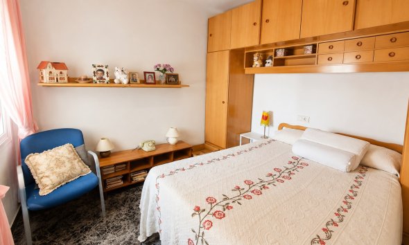 Resale - Terraced house / Townhouse - Torrevieja