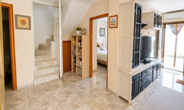 Resale - Terraced house / Townhouse - Torrevieja