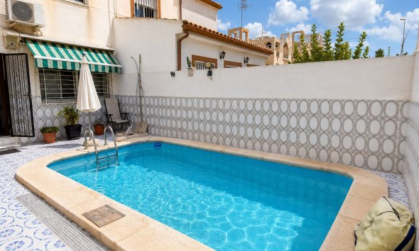Resale - Terraced house / Townhouse - Torrevieja