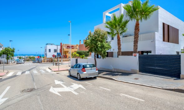Resale - Villa - Guardamar del Segura