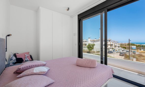 Resale - Villa - Guardamar del Segura