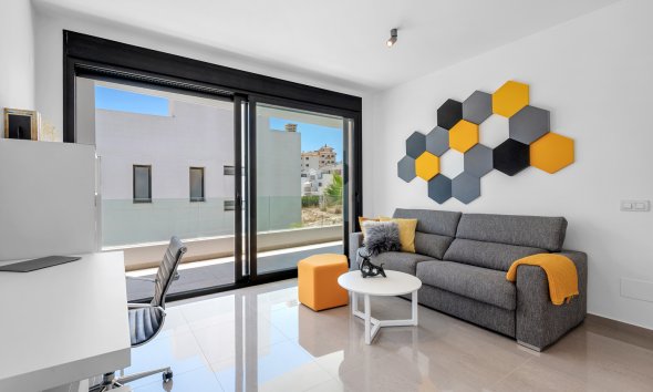 Resale - Villa - Guardamar del Segura