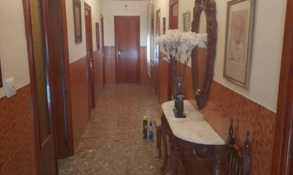 Resale - Villa / House - San Isidro