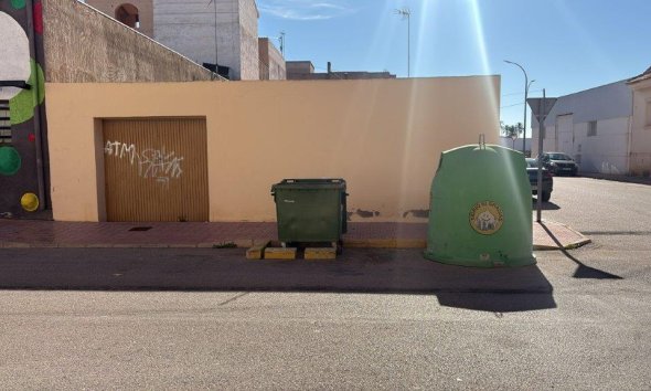 Resale - Villa / House - San Isidro