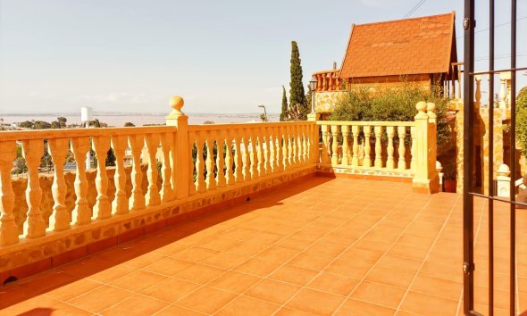 Reventa - Villa / Casa - Torrevieja