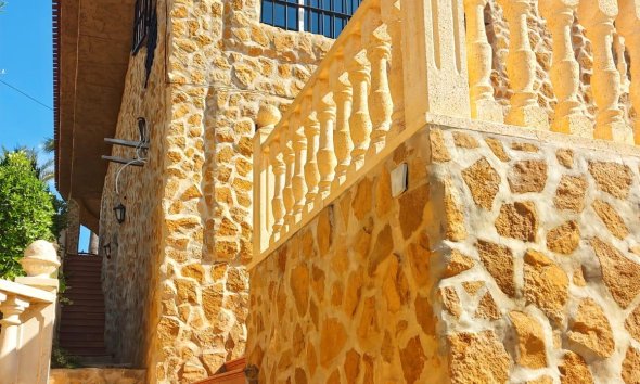 Reventa - Villa / Casa - Torrevieja