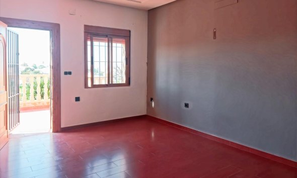 Reventa - Villa / Casa - Torrevieja