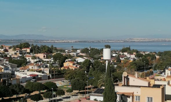 Reventa - Villa / Casa - Torrevieja