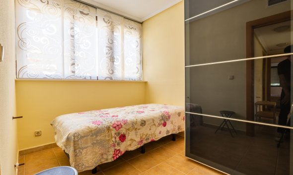 Resale - Villa - Orihuela Costa