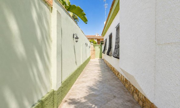 Reventa - Villa / Casa - Orihuela Costa
