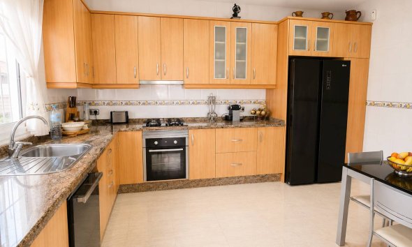 Reventa - Villa / Casa - Orihuela Costa