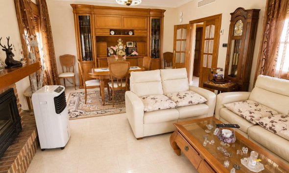 Reventa - Villa / Casa - Orihuela Costa