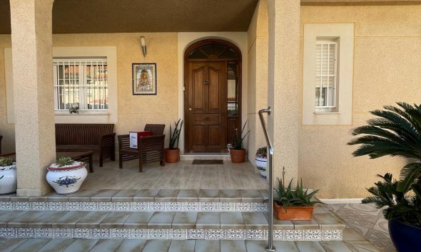 Reventa - Chalet Independiente - Santiago de la Ribera