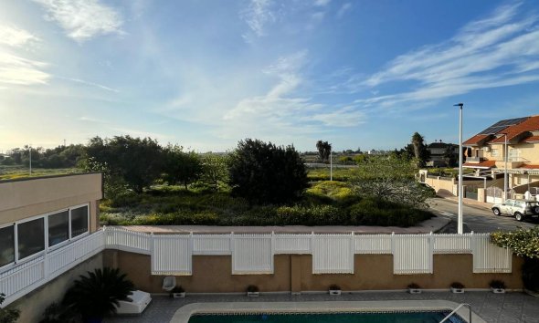 Reventa - Chalet Independiente - Santiago de la Ribera