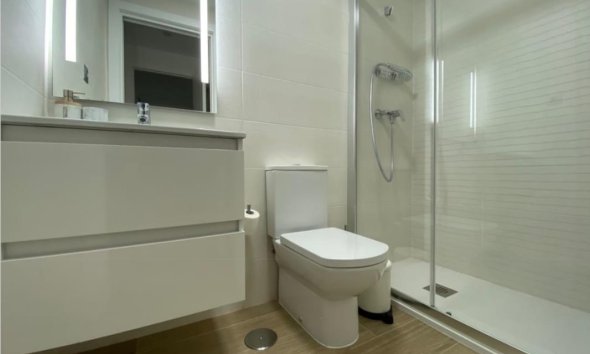 Resale - Apartment - La Manga del Mar Menor - La Manga