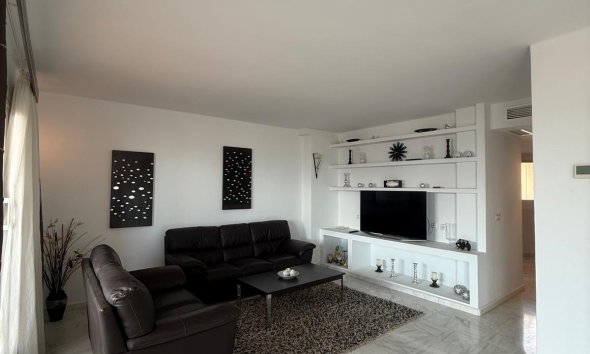 Rynek Wtórny - Apartament / Duplex - Torrevieja