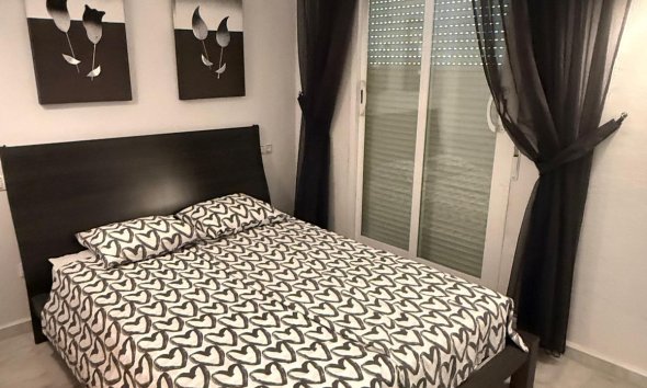 Rynek Wtórny - Apartament / Duplex - Torrevieja