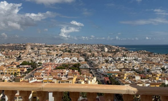 Rynek Wtórny - Apartament / Duplex - Torrevieja