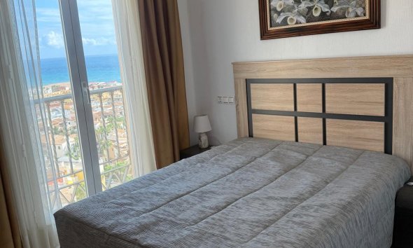 Rynek Wtórny - Apartament / Duplex - Torrevieja