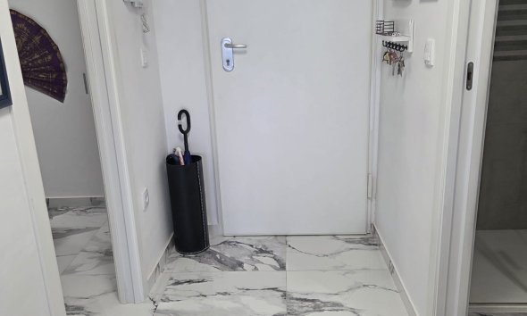 Resale - Apartment - Orihuela Costa - Villamartín