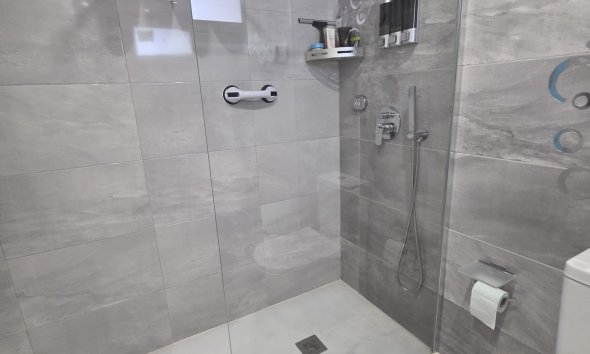 Resale - Apartment - Orihuela Costa - Villamartín