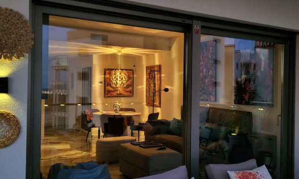 Resale - Apartment - Orihuela Costa - Villamartín