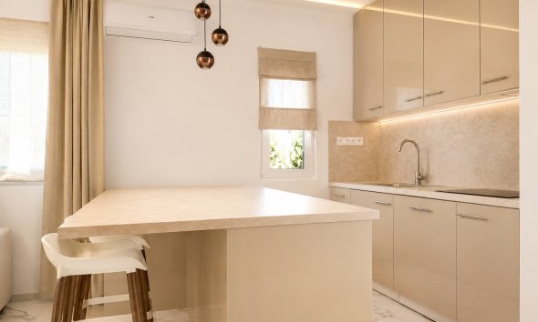 Resale - Bungalow - Torrevieja