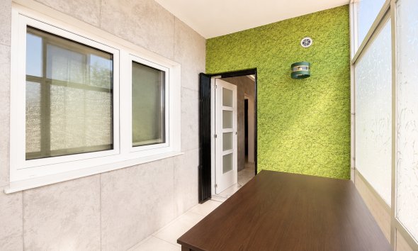 Resale - Bungalow - Torrevieja