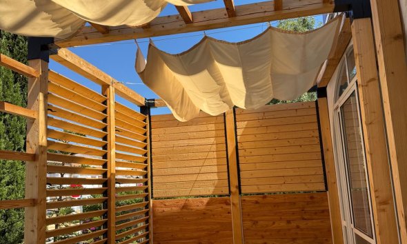 Resale - Bungalow - Torrevieja
