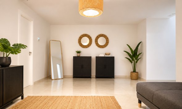 Resale - Villa - Orihuela Costa