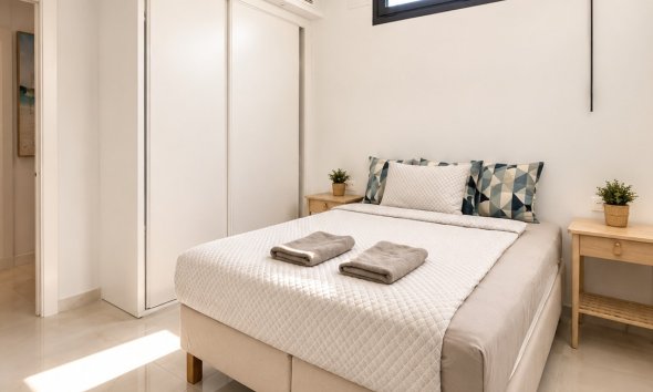 Resale - Villa - Orihuela Costa