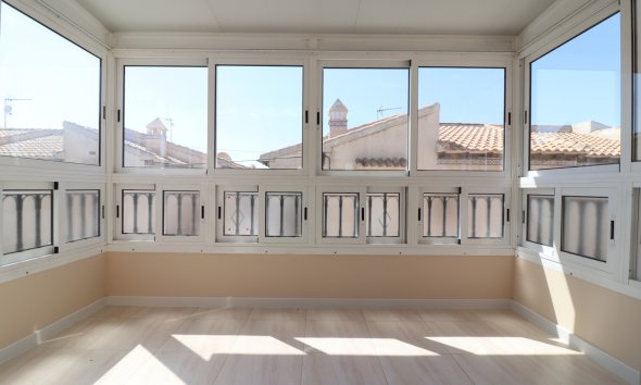 Resale - Apartment - Orihuela Costa - Punta Prima