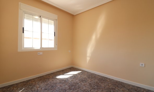 Resale - Apartment - Orihuela Costa - Punta Prima