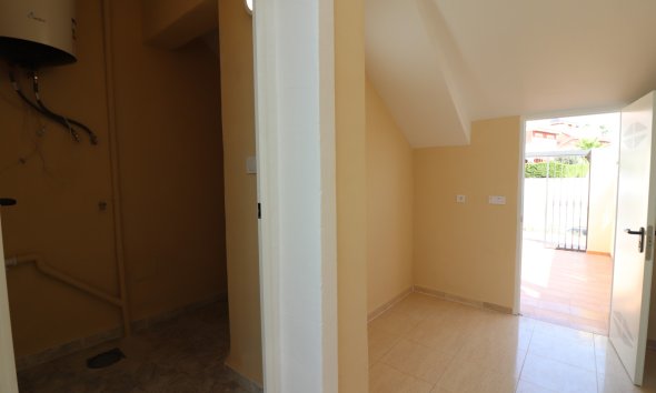 Resale - Apartment - Orihuela Costa - Punta Prima