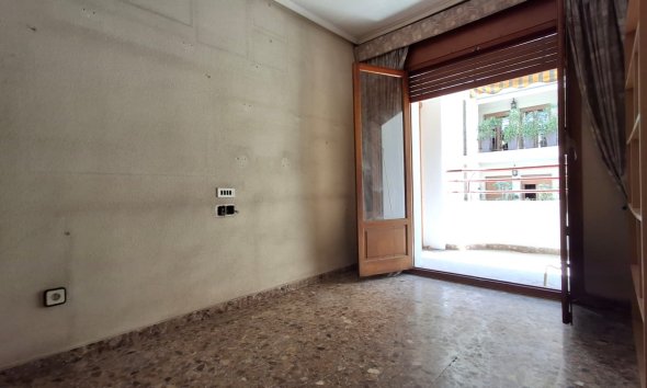 Resale - Apartment - Orihuela - Zona Centro