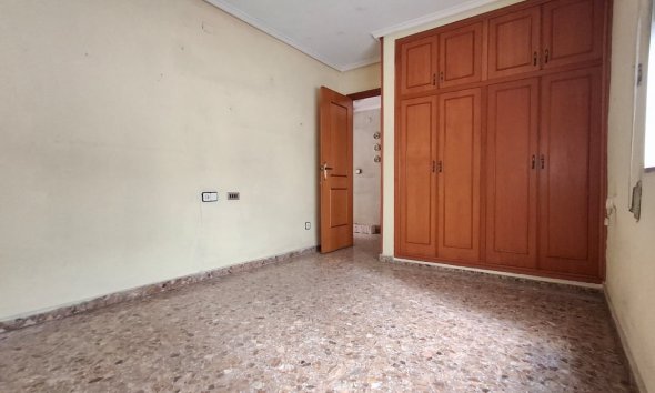 Resale - Apartment - Orihuela - Zona Centro