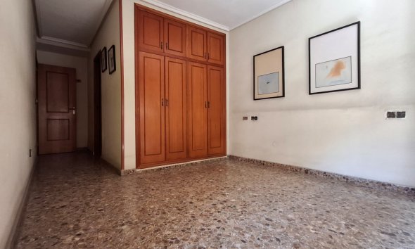 Resale - Apartment - Orihuela - Zona Centro