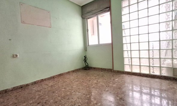 Resale - Apartment - Orihuela - Zona Centro