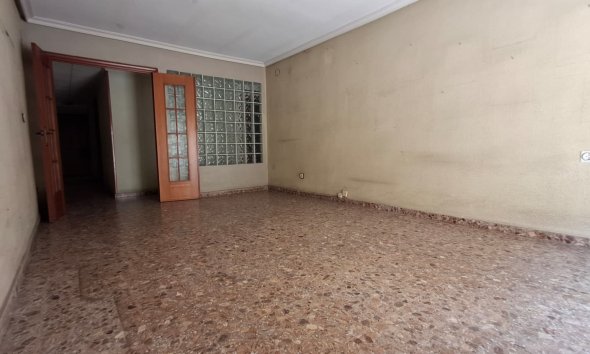 Resale - Apartment - Orihuela - Zona Centro