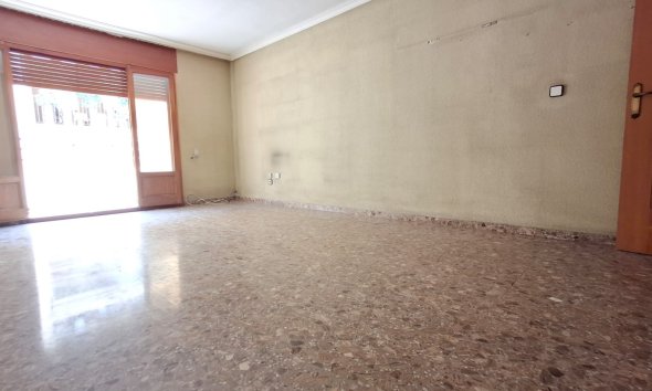 Resale - Apartment - Orihuela - Zona Centro