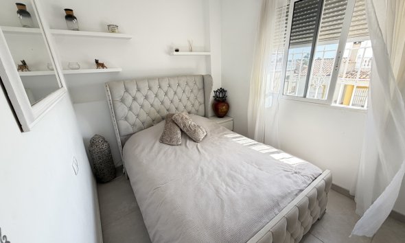Resale - Villa - San Miguel de Salinas