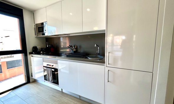 Resale - Apartment - Orihuela Costa - Villamartín