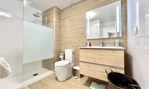 Resale - Apartment - Orihuela Costa - Villamartín