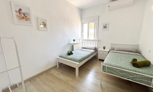 Resale - Villa - Orihuela Costa - Dehesa de campoamor
