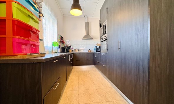 Resale - Farm Estate / Country Property - Dolores