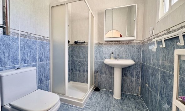 Resale - Farm Estate / Country Property - Dolores